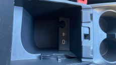 Nissan Qashqai 1.3 DiG-T MH N-Connecta 5dr Petrol Hatchback